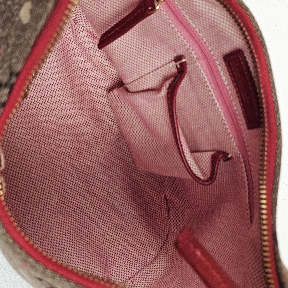 Dooney & Bourke Hobo Bucket Bag Canvas Hearts Signature Gray & Red Y2K DH29 - Picture 8 of 11